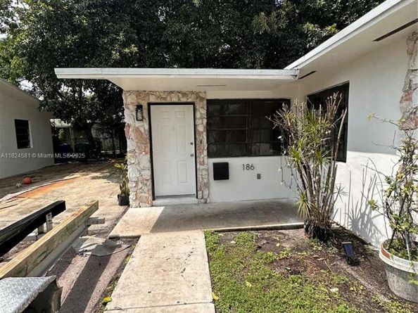 1865 NW 55th Ter, Miami FL 33142
