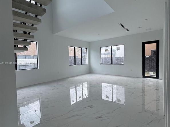 17921 SW 149th Ct, Miami FL 33187