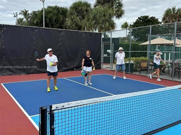 1602 Abaco Dr K2, Coconut Creek FL 33066