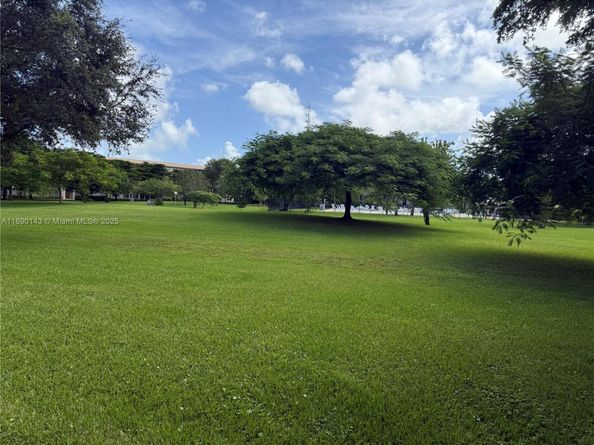 1602 Abaco Dr K2, Coconut Creek FL 33066