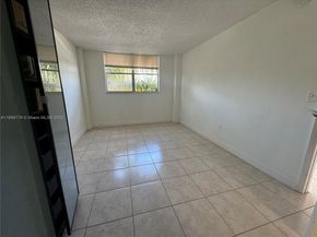 16465 NE 22nd Ave 205, North Miami Beach FL 33160