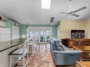 11018 SW 147th Pl, Miami FL 33196