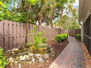 11018 SW 147th Pl, Miami FL 33196
