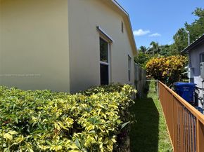 2651 Adams St, Hollywood FL 33020