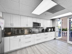 2880 NE 14th St Cswy 311, Pompano Beach FL 33062