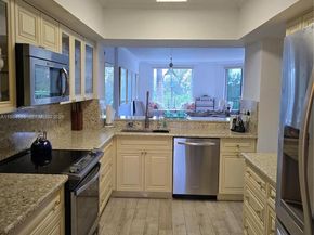 2880 NE 14th St Cswy 311, Pompano Beach FL 33062