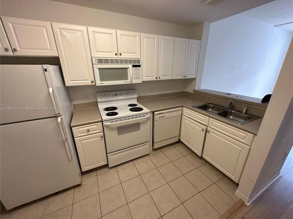 1200 Town Center Dr 217, Jupiter FL 33458