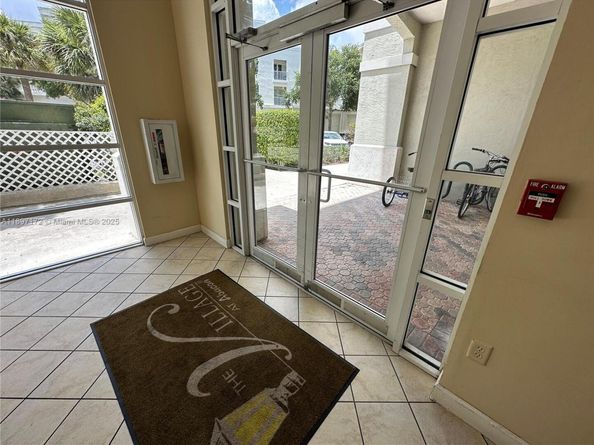 1200 Town Center Dr 217, Jupiter FL 33458