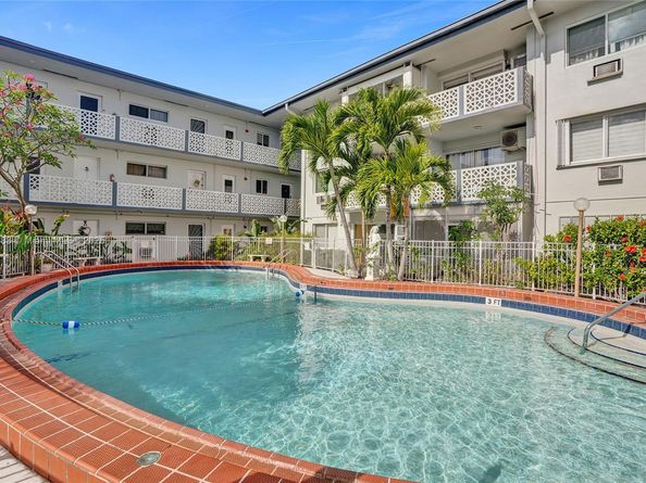 13105 Ixora Ct 319, North Miami FL 33181