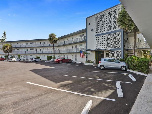 13105 Ixora Ct 319, North Miami FL 33181