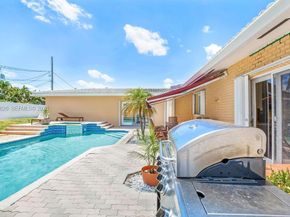 5320 NE 16th Ter, Fort Lauderdale FL 33334