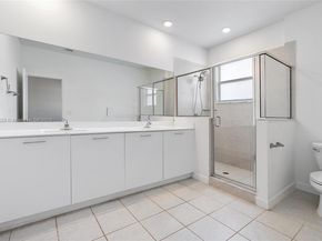 12693 NW 24th Ave, Miami FL 33167