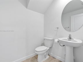 12693 NW 24th Ave, Miami FL 33167
