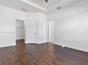 12693 NW 24th Ave, Miami FL 33167