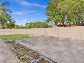 1307 NW 11 Street, Fort Lauderdale FL 33311