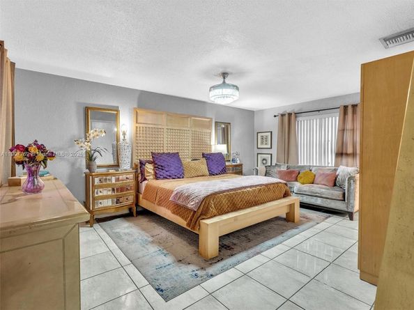 1307 NW 11 Street, Fort Lauderdale FL 33311