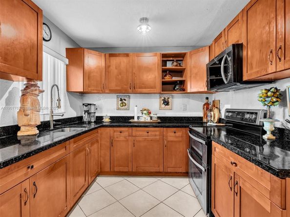 1307 NW 11 Street, Fort Lauderdale FL 33311