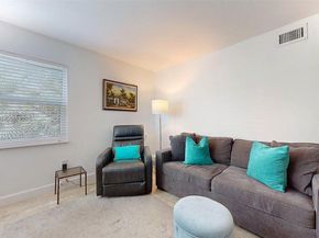 11282 SW 9th Ct, Pembroke Pines FL 33025