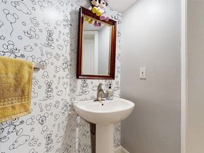 11282 SW 9th Ct, Pembroke Pines FL 33025