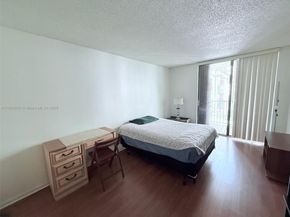 14525 N Kendall Dr 209J, Miami FL 33186