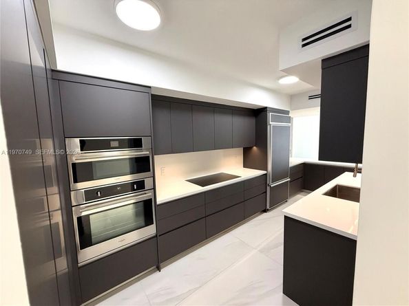 1850 S Ocean Dr 1808, Hallandale Beach FL 33009