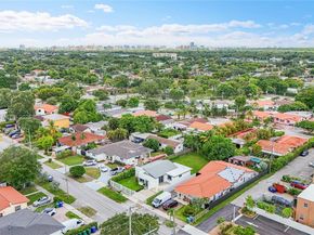5658 SW 1st St, Miami FL 33134