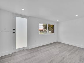 5658 SW 1st St, Miami FL 33134