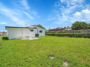 5658 SW 1st St, Miami FL 33134