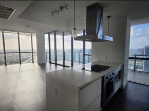 1100 Biscayne Blvd 3708, Miami FL 33132