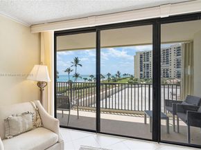 400 Ocean Trail Way 302, Jupiter FL 33477