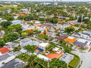 2385 SW 17th St, Miami FL 33145