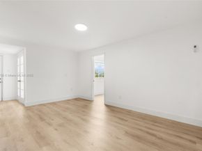 2385 SW 17th St, Miami FL 33145