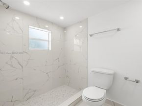 2385 SW 17th St, Miami FL 33145