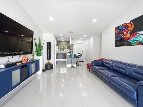 13765 SW 54th Ln, Miami FL 33175