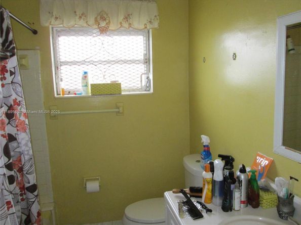 3346 NW 23rd Ct, Lauderdale Lakes FL 33311