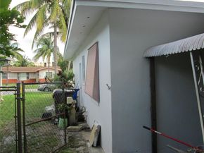 3346 NW 23rd Ct, Lauderdale Lakes FL 33311