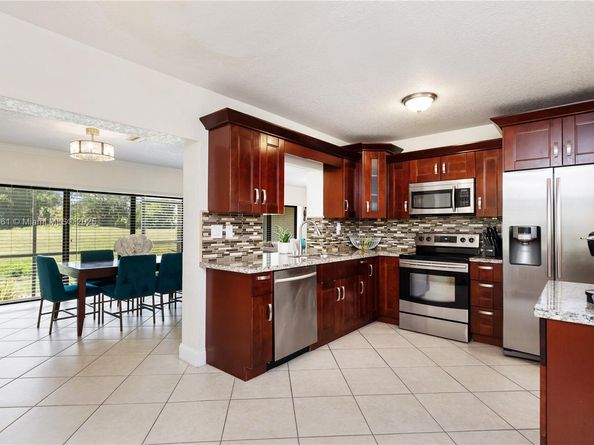Undisclosed Address #A11864161, Tamarac FL 33319