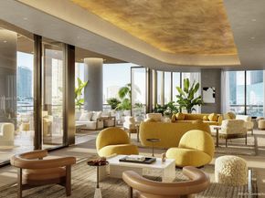 99 SW 7th St PH3901, Miami FL 33131