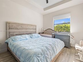 3272 W 92nd Pl, Hialeah FL 33018