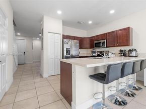 3272 W 92nd Pl, Hialeah FL 33018