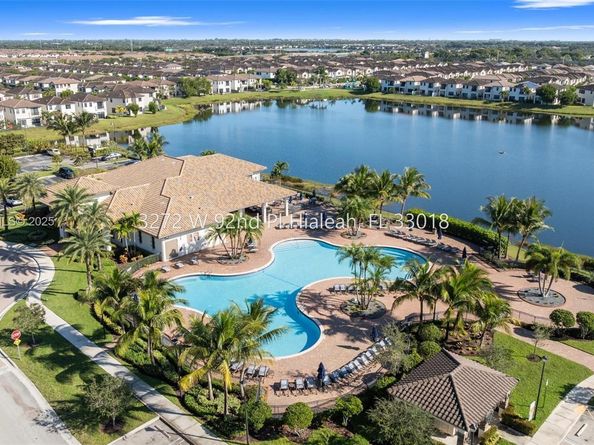 3272 W 92nd Pl, Hialeah FL 33018