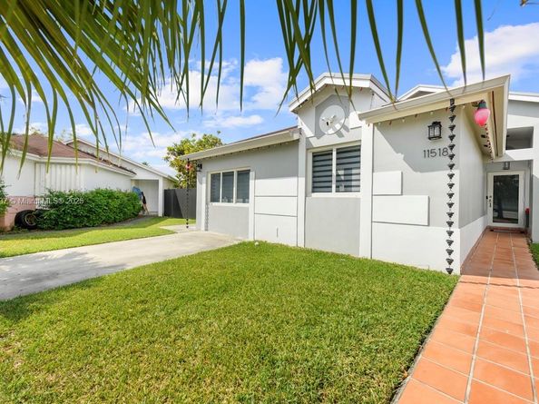 11518 SW 174th St, Miami FL 33157