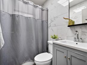 6551 Sherman St, Hollywood FL 33024