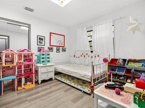 6551 Sherman St, Hollywood FL 33024