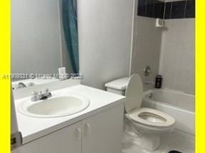 7816 SW 102nd Ln, Miami FL 33156