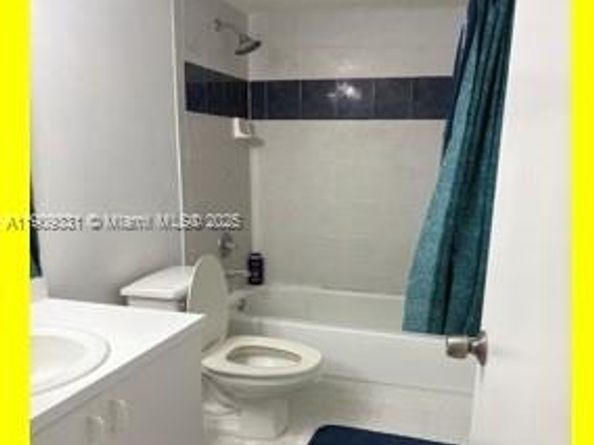 7816 SW 102nd Ln, Miami FL 33156