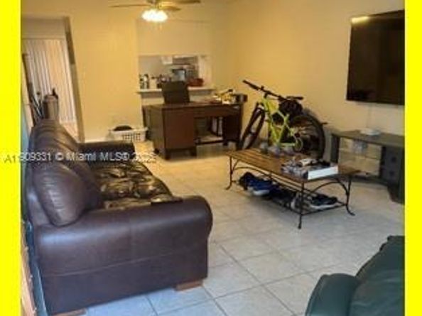 7816 SW 102nd Ln, Miami FL 33156