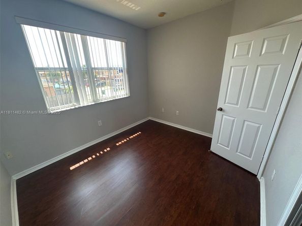 24363 SW 109th Ave, Homestead FL 33032