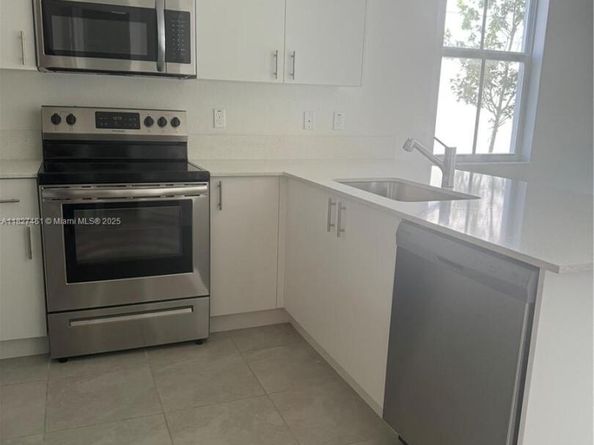 11931 NW 47th Mnr, Coral Springs FL 33076