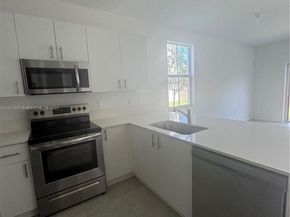 11931 NW 47th Mnr, Coral Springs FL 33076